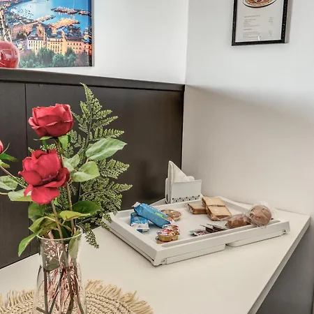 ベッド・アンド・ブレックファスト Timeless ナポリ